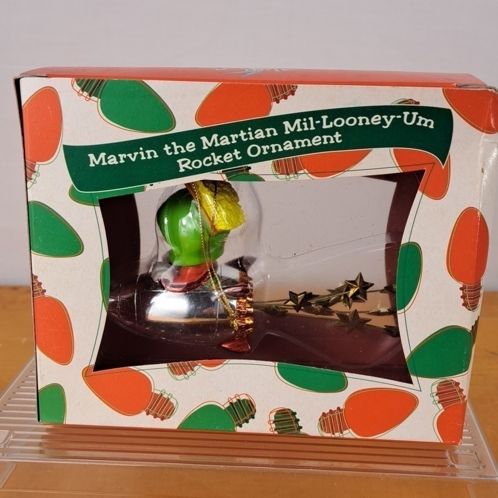99-00 Marvin the Martian Mil-Looney -Um Rocket Christmas ornament New in Box - Picture 2 of 6